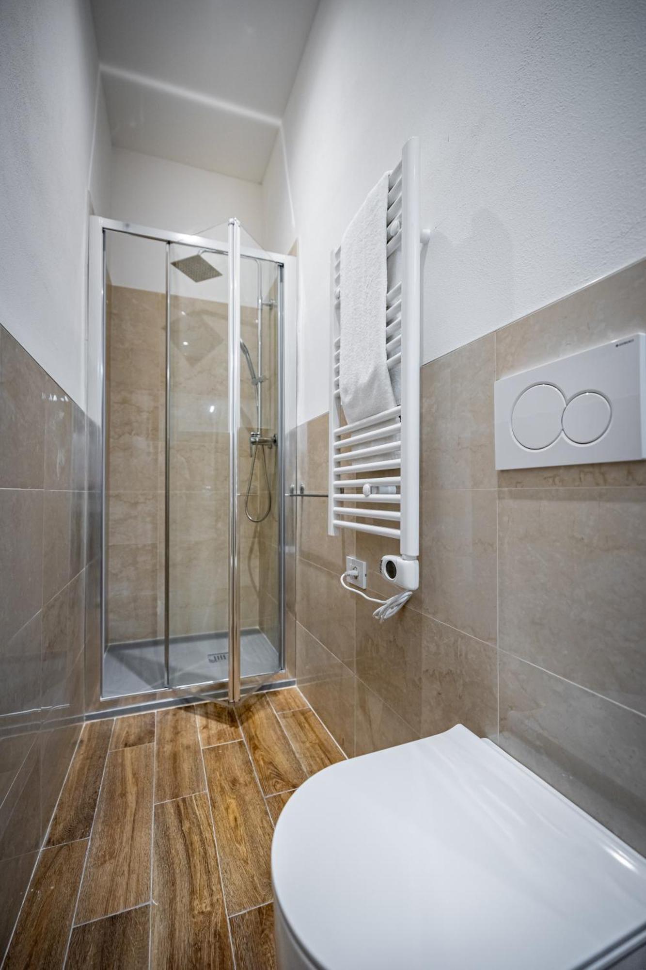 Apartment Yd Elegant With Garden *