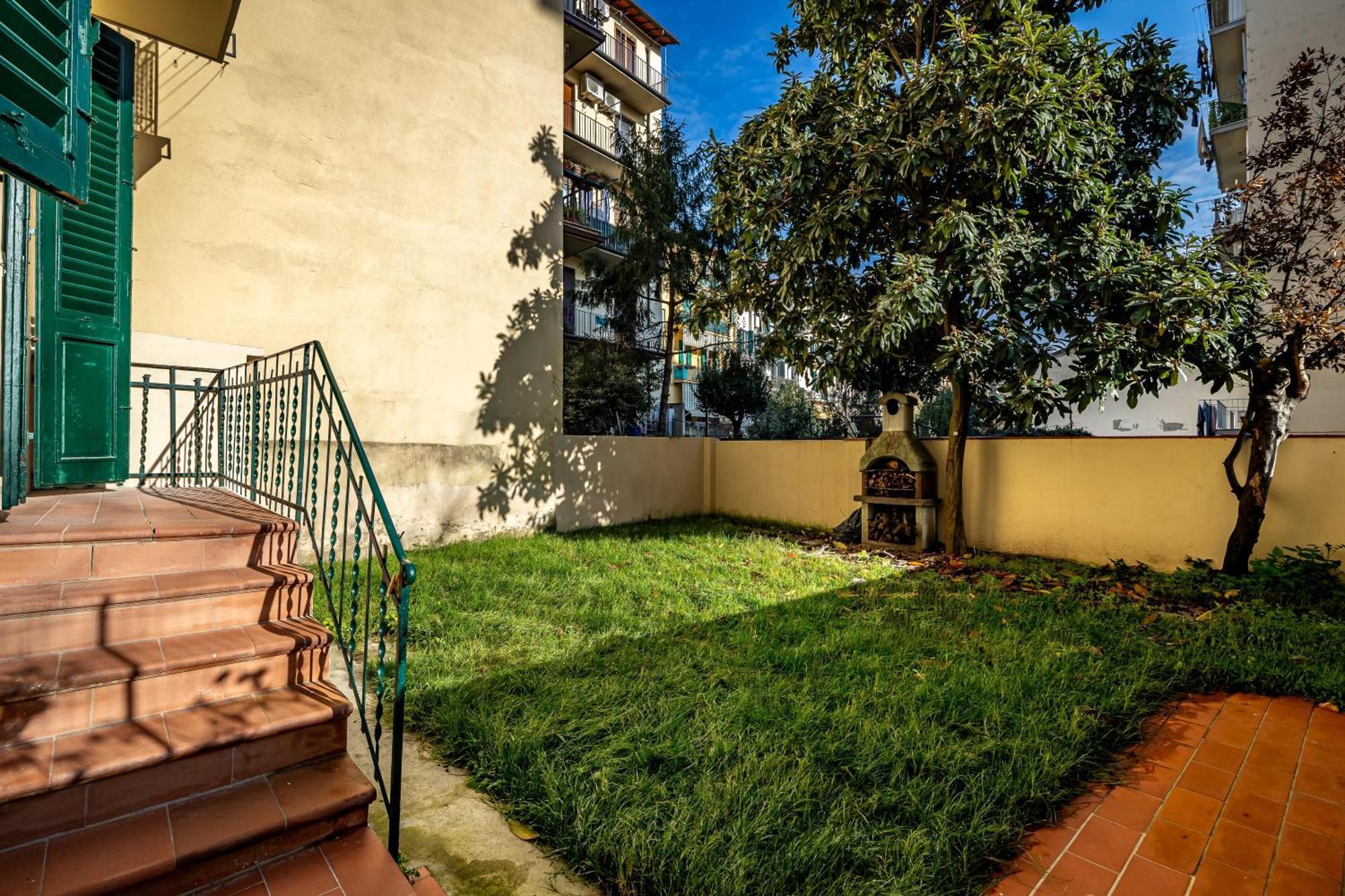 Yd Elegant With Garden Apartment *